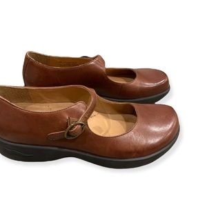Dansko Mary Jane Diana Leather Brown Shoes Size 36 size 6 clog shoe com…